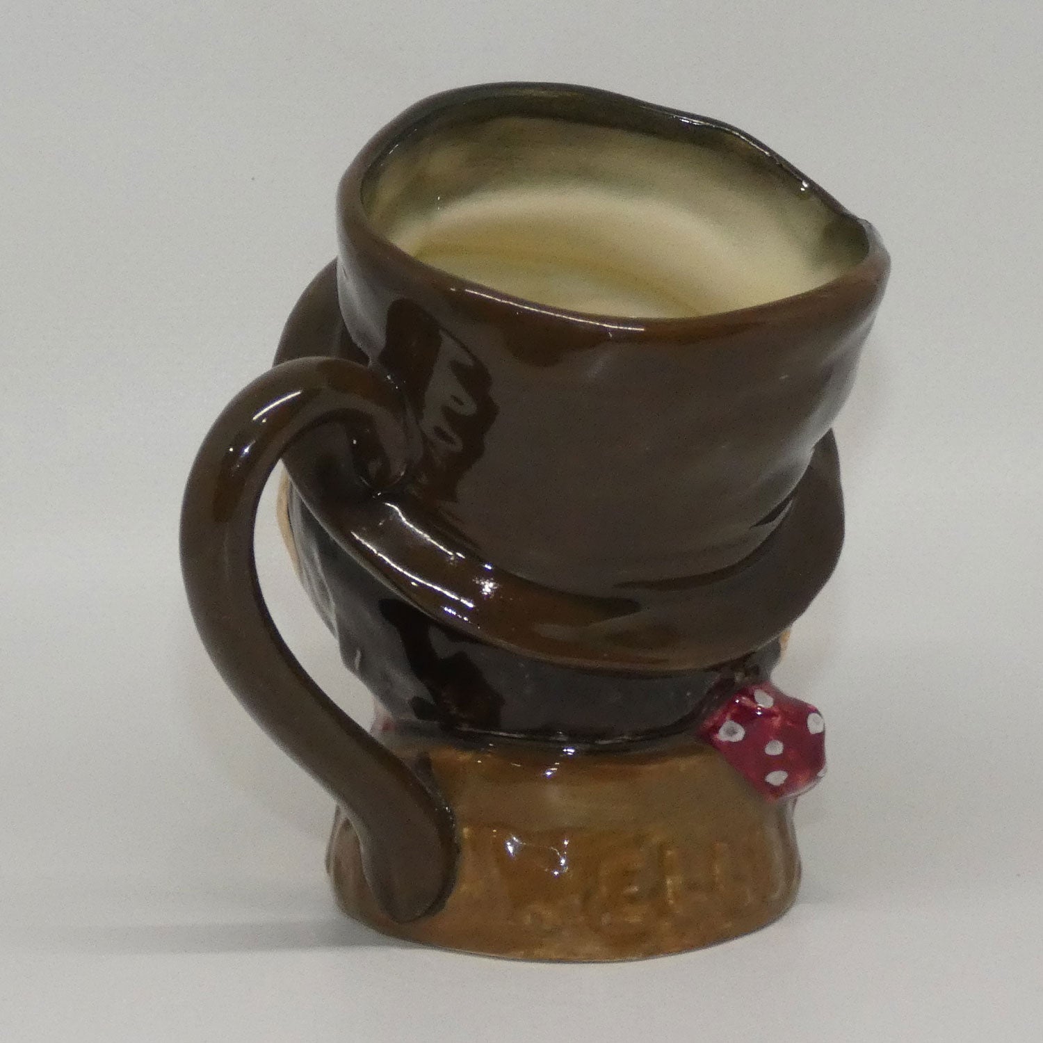 d5841-royal-doulton-character-jug-sam-weller-mid-size