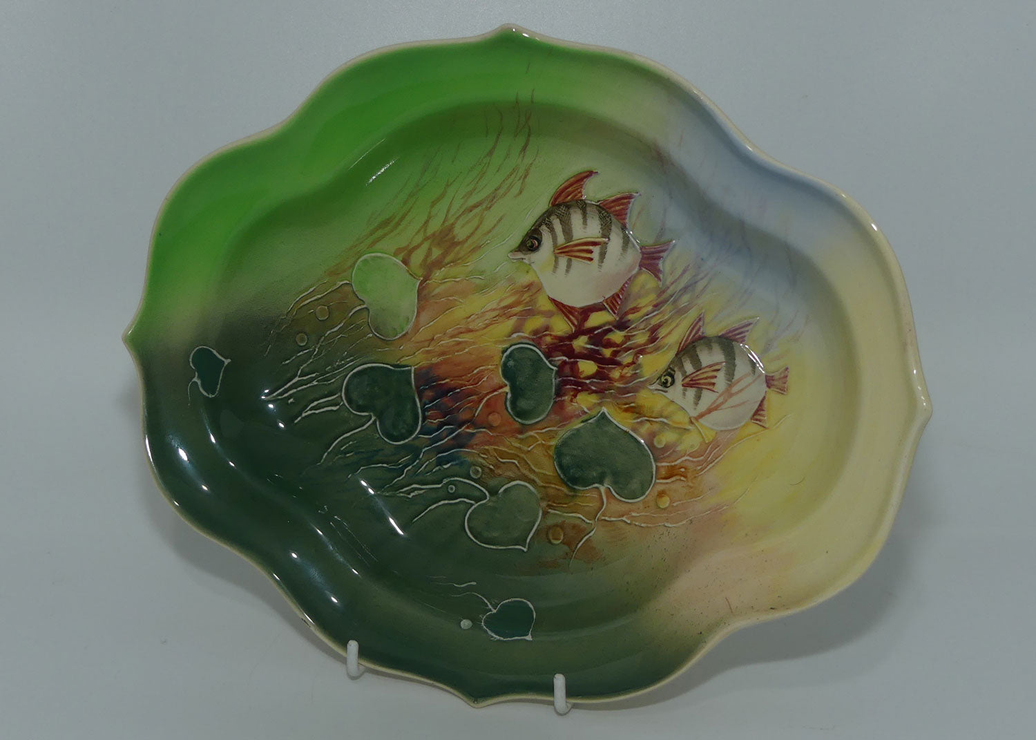 Royal Doulton Fish J | Australian quatrefoil bowl | The Old Wife D5966