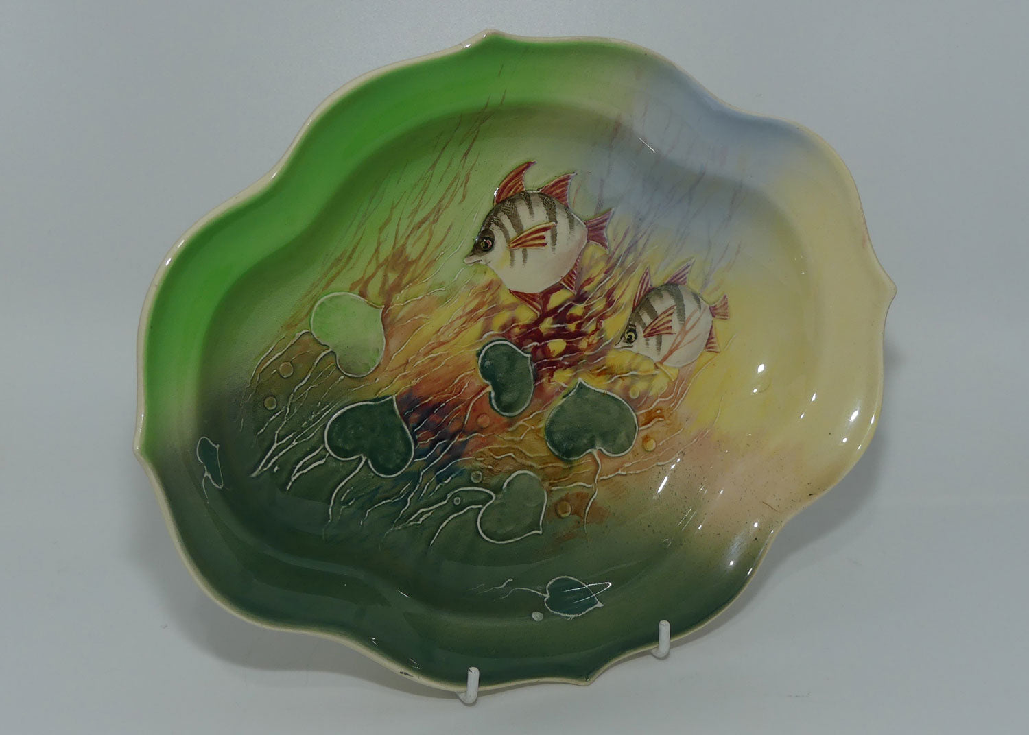 Royal Doulton Fish J | Australian quatrefoil bowl | The Old Wife D5966