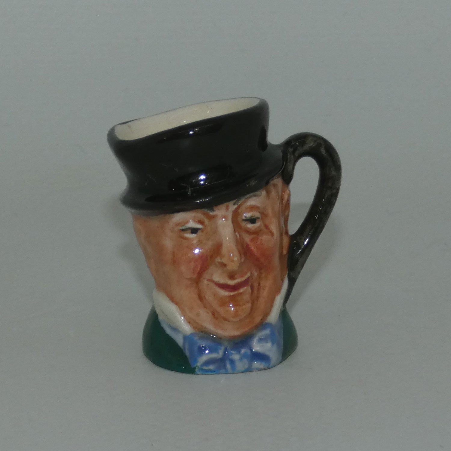 d6143-royal-doulton-character-jug-mr-micawber