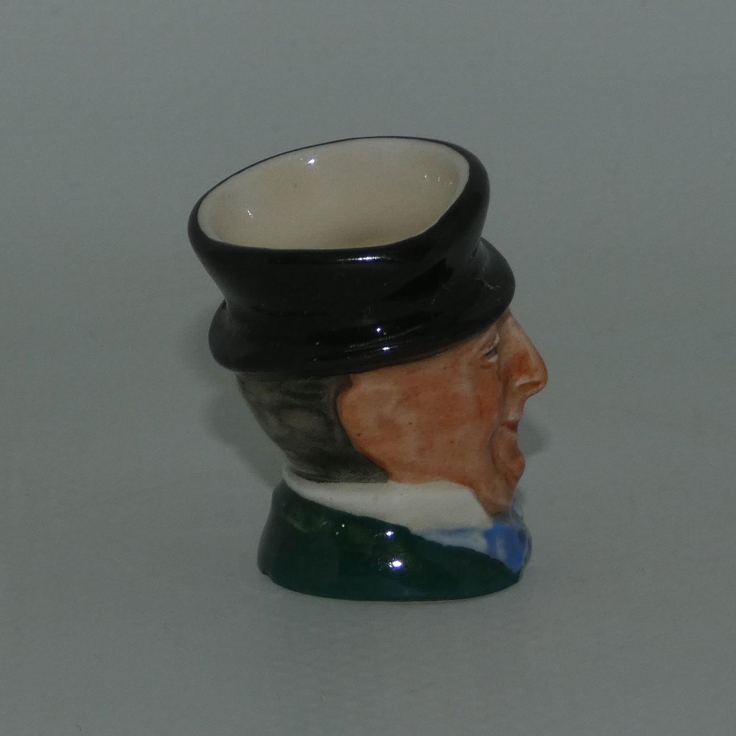 d6143-royal-doulton-character-jug-mr-micawber