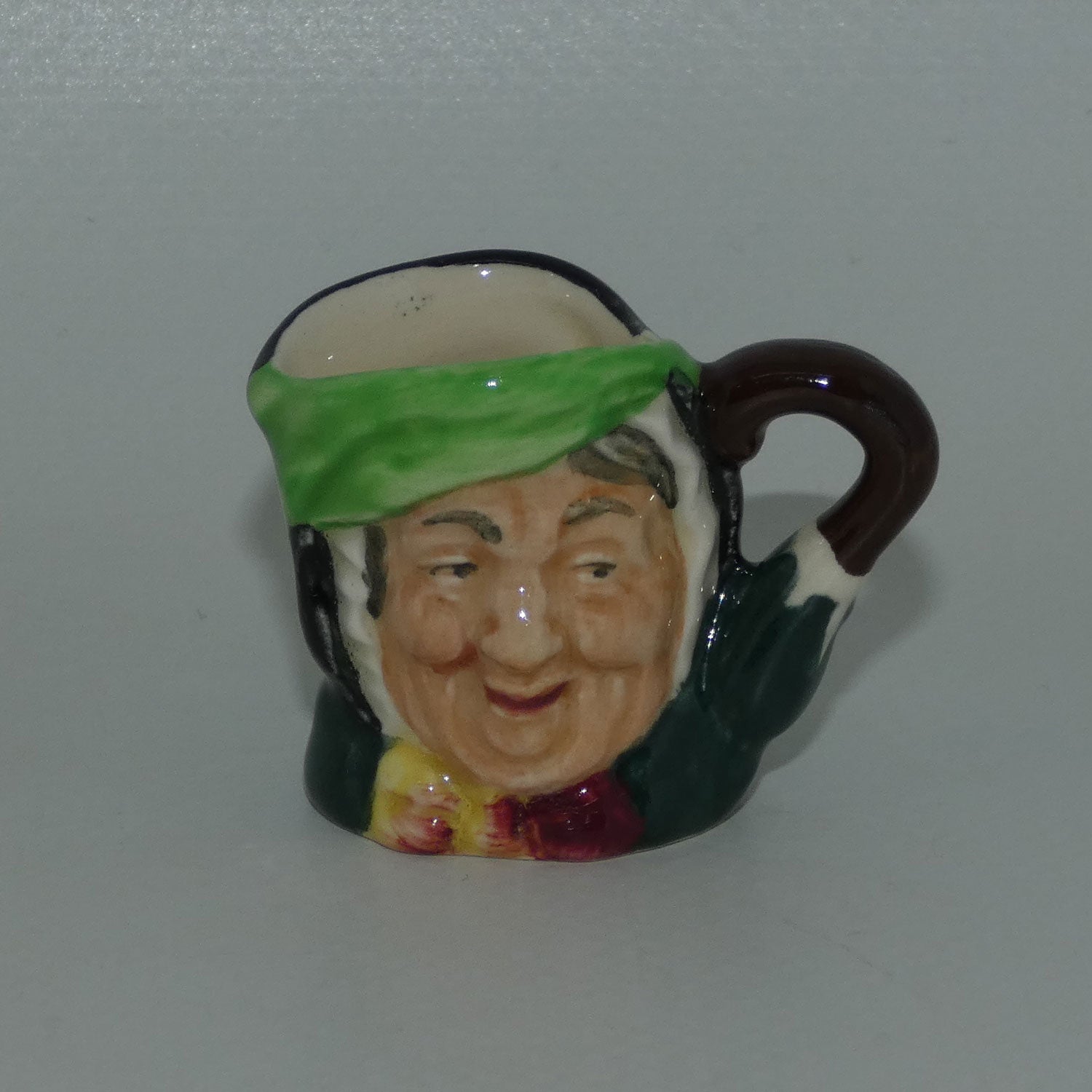 d6146-royal-doulton-character-jug-sairey-gamp