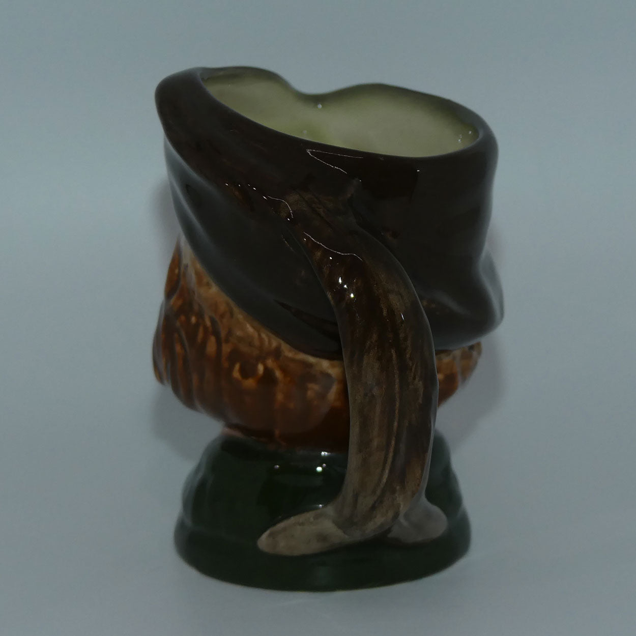 d6234-royal-doulton-small-character-jug-robin-hood