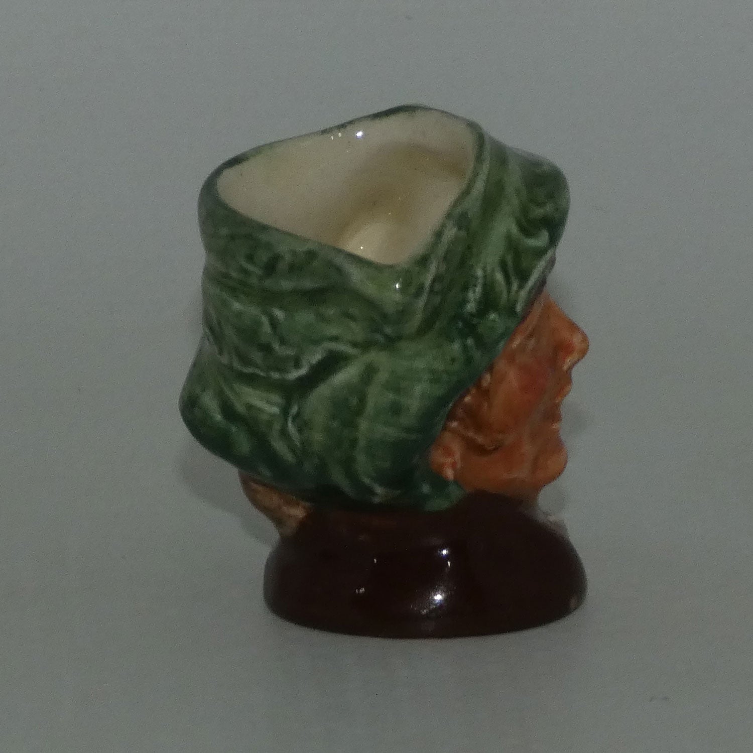 d6256-royal-doulton-character-jug-arriet