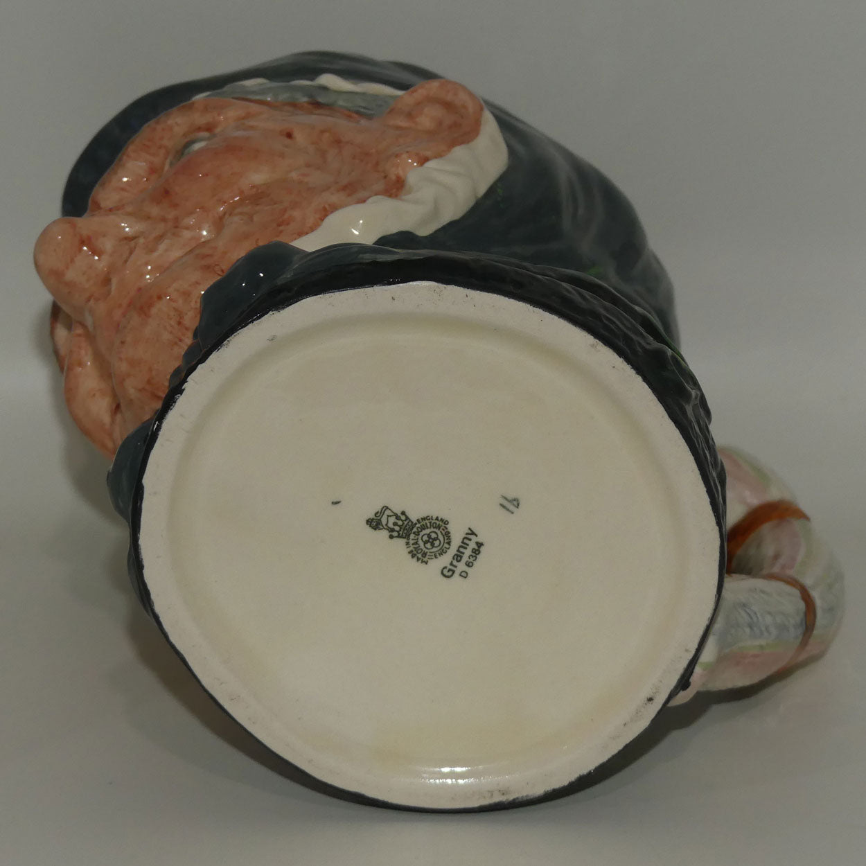 d5521-royal-doulton-large-character-jug-granny-with-tooth-backstamp-error