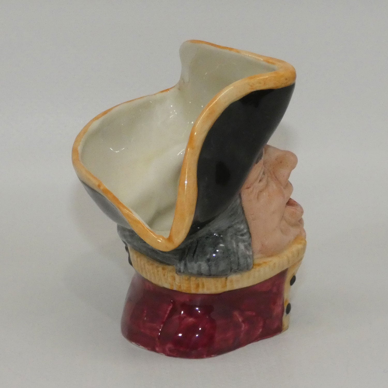 d6537-royal-doulton-character-jug-town-crier