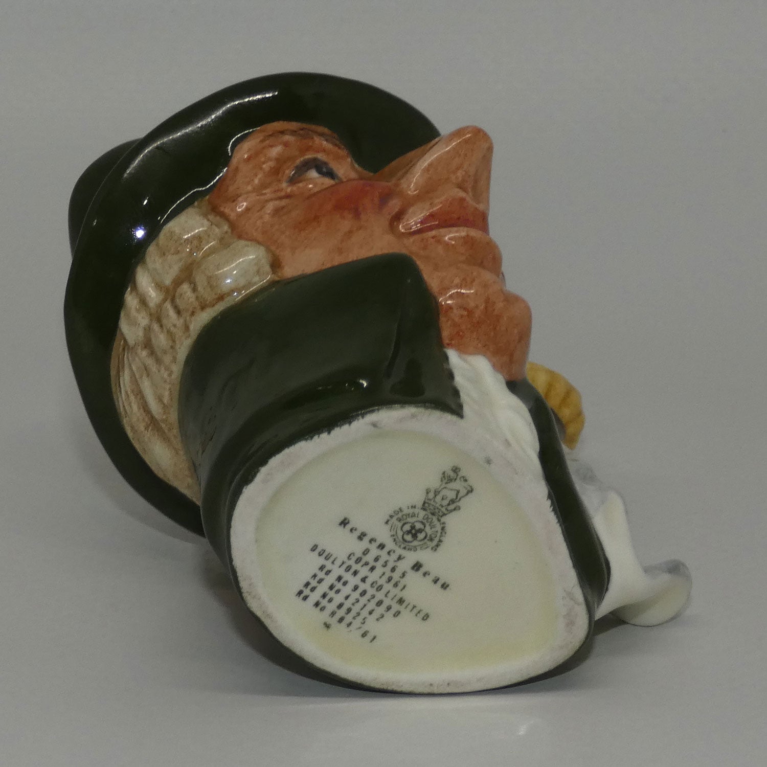 d6565-royal-doulton-character-jug-regency-beau