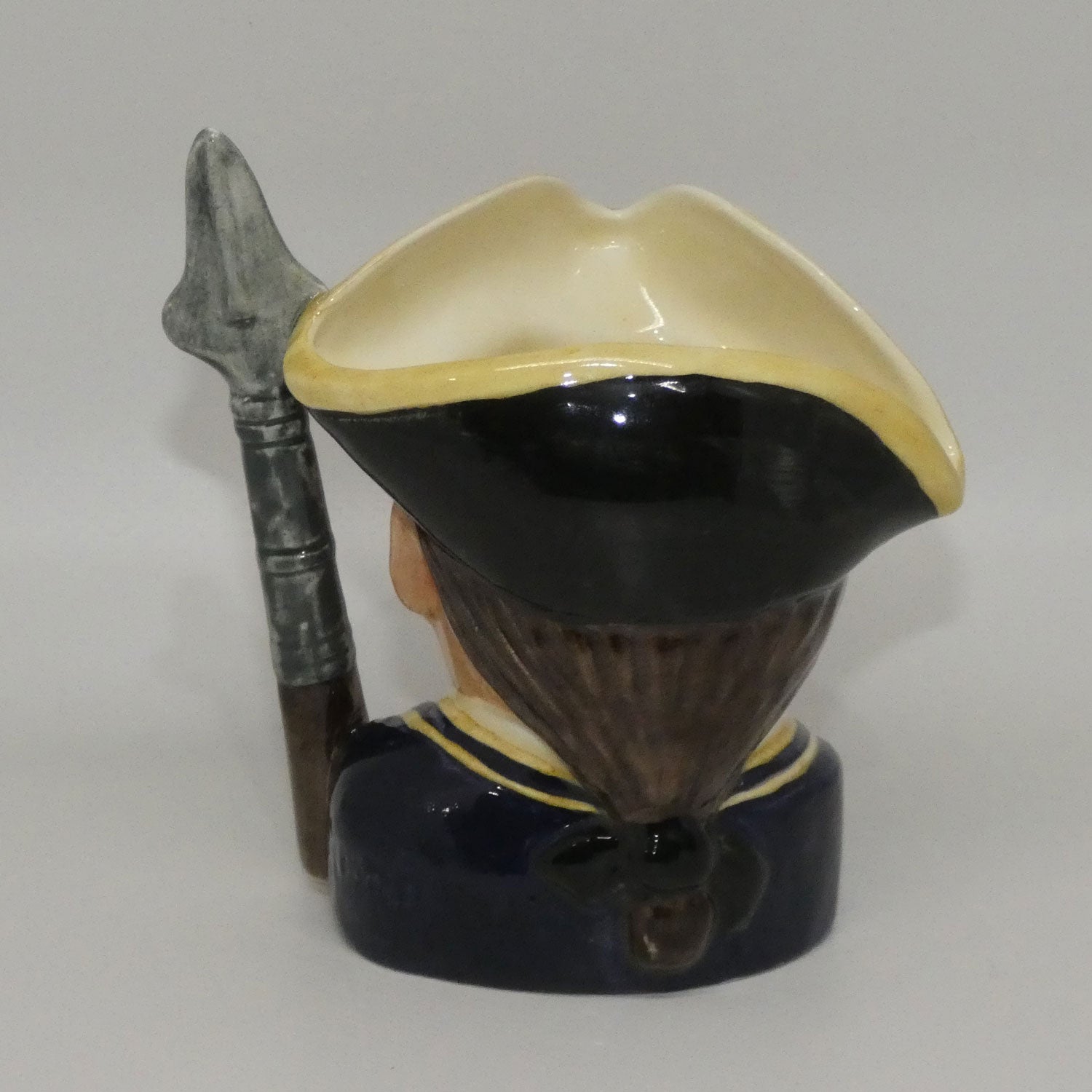 d6575-royal-doulton-small-character-jug-guardsman-etc
