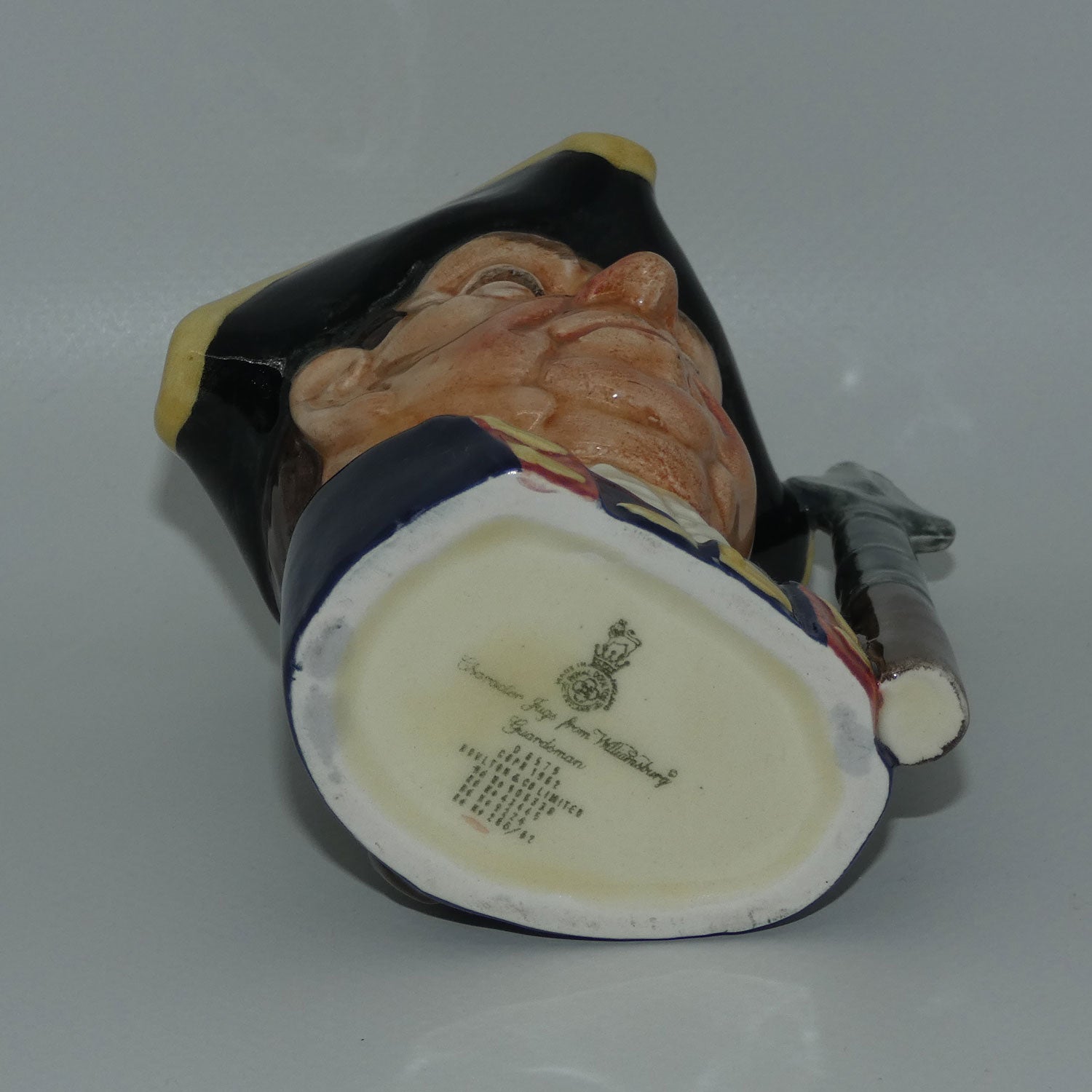 d6575-royal-doulton-small-character-jug-guardsman-etc