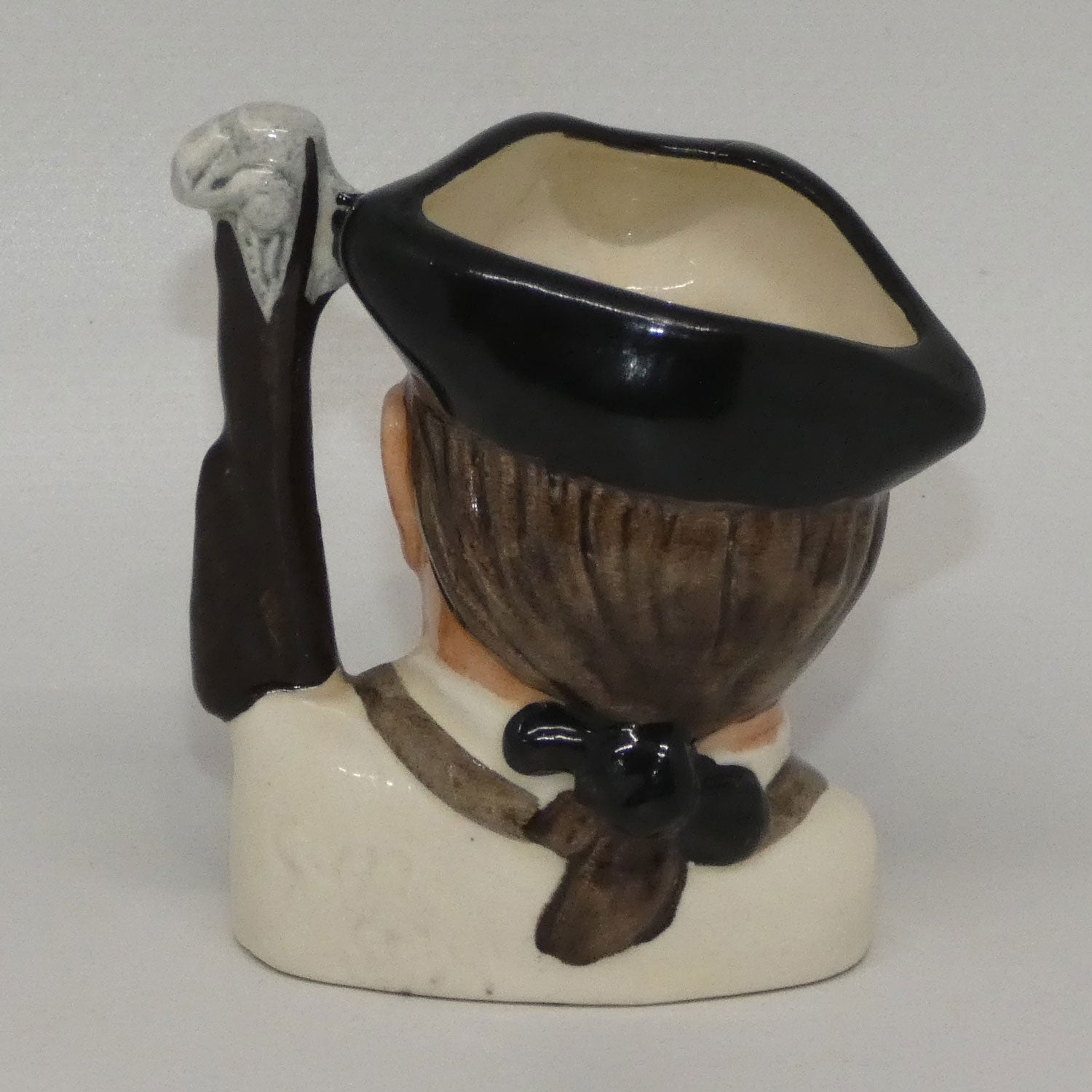 d6587-royal-doulton-character-jug-gunsmith