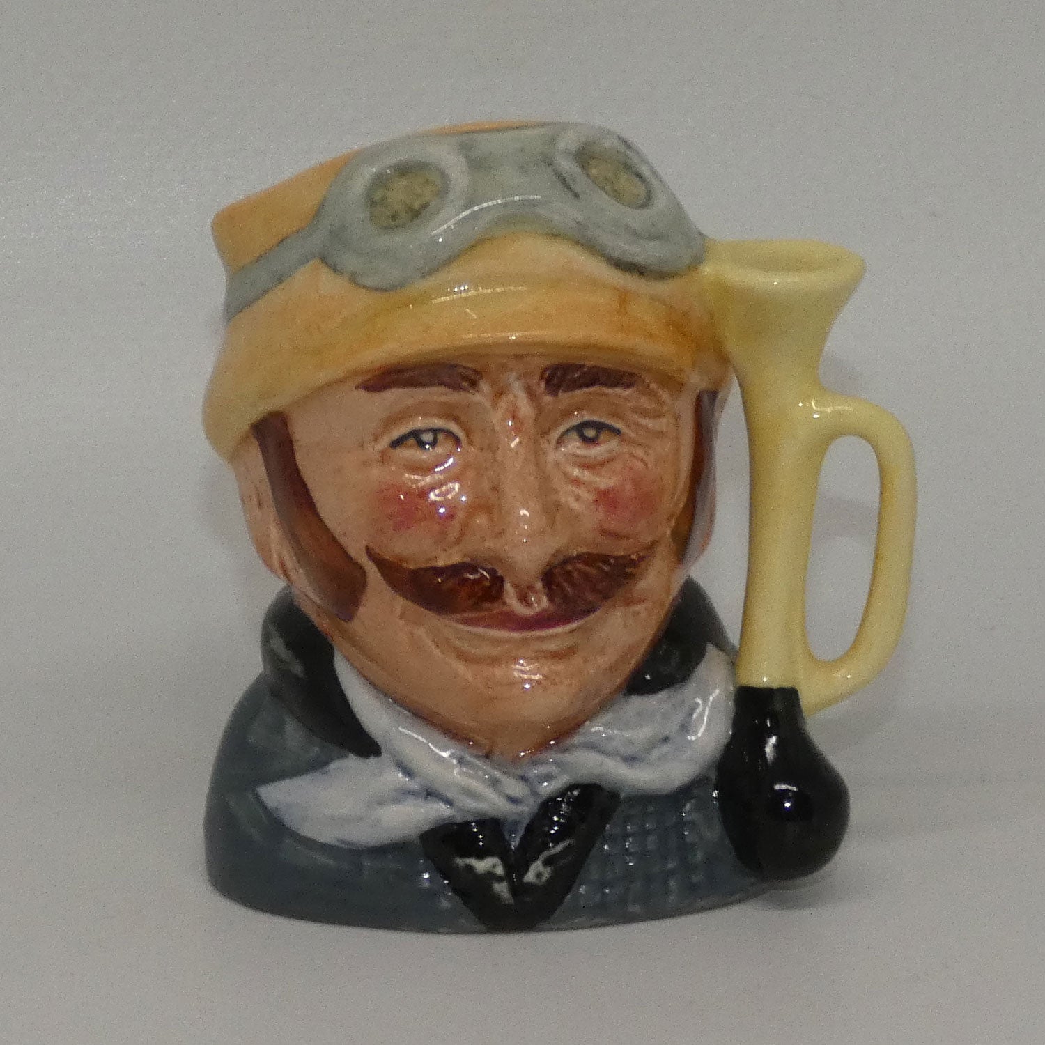d6641-royal-doulton-character-jug-veteran-motorist