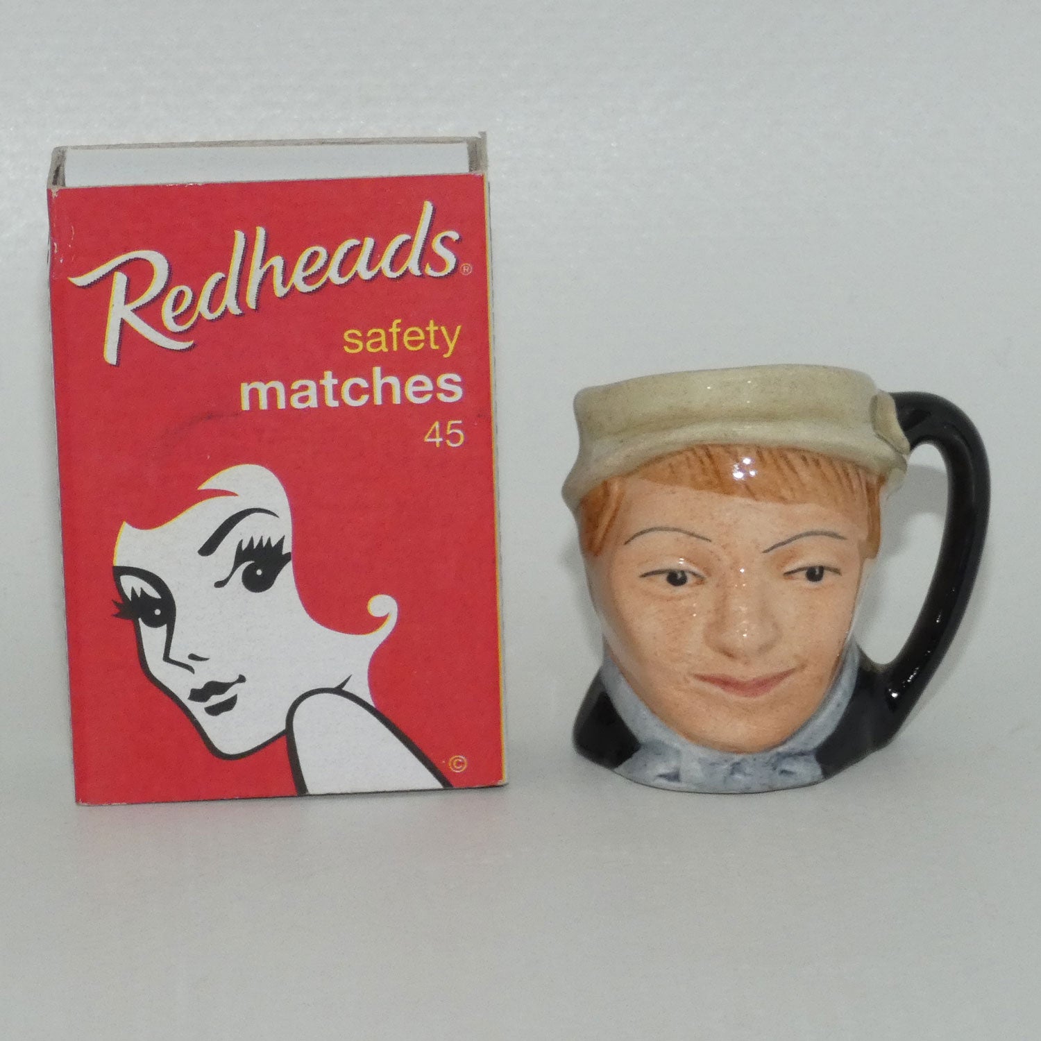 d6678-royal-doulton-character-jug-artful-dodger