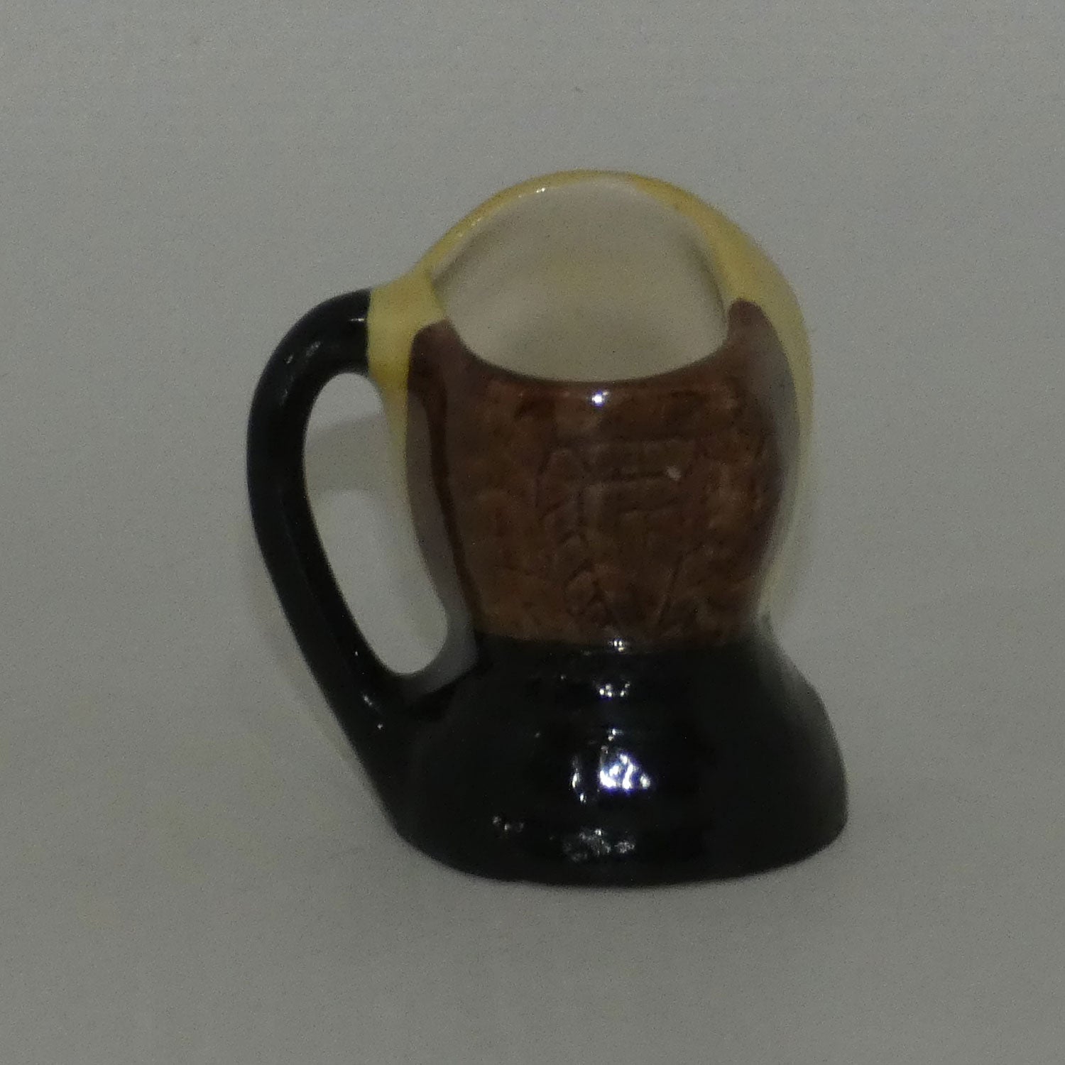 d6685-royal-doulton-character-jug-betsy-trotwood