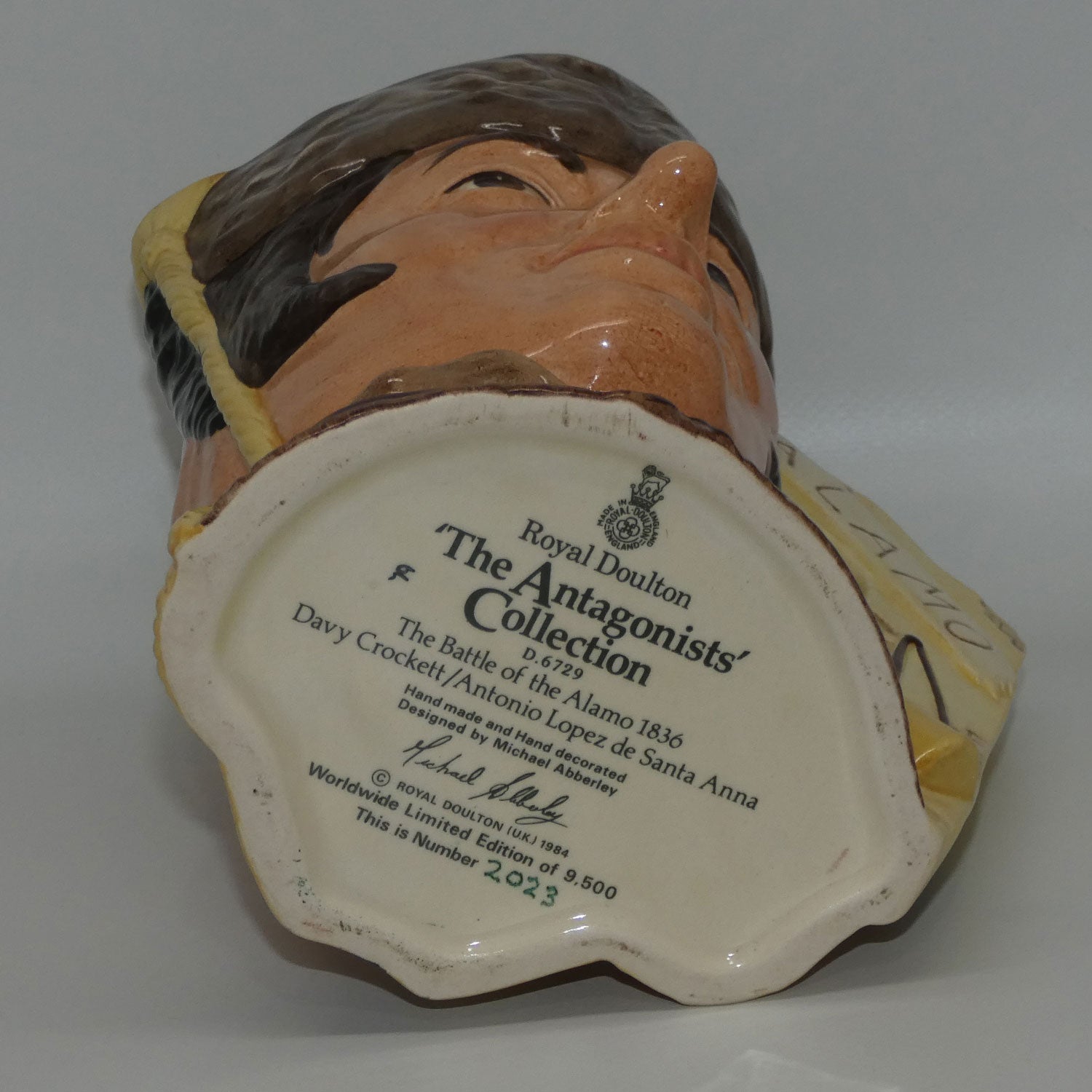 d6729-royal-doulton-character-jug-davy-crockett-antonio-lopez-de-santa-anna