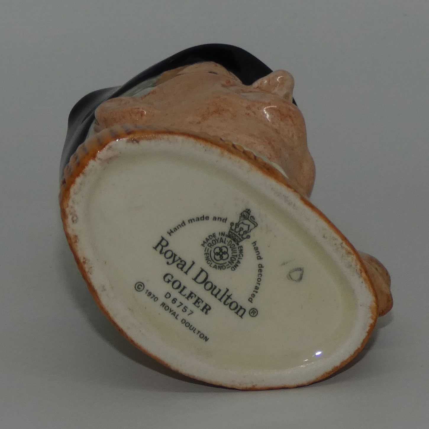 d6757-royal-doulton-character-jug-golfer