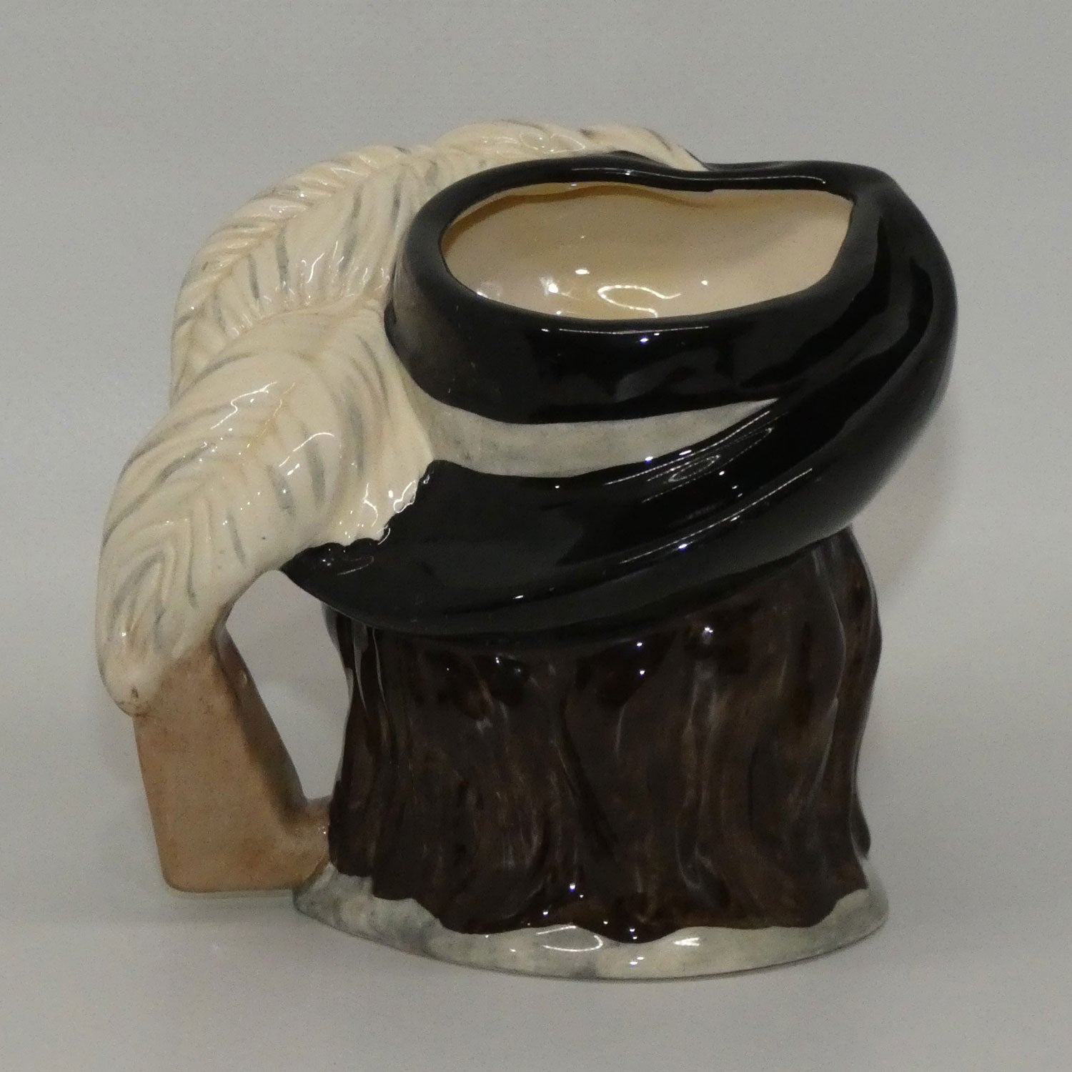 d6764-royal-doulton-character-jug-dartagnan