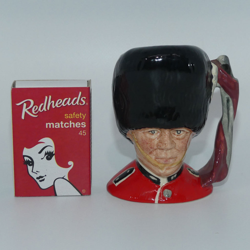 d6772-royal-doulton-miniature-character-jug-guardsman