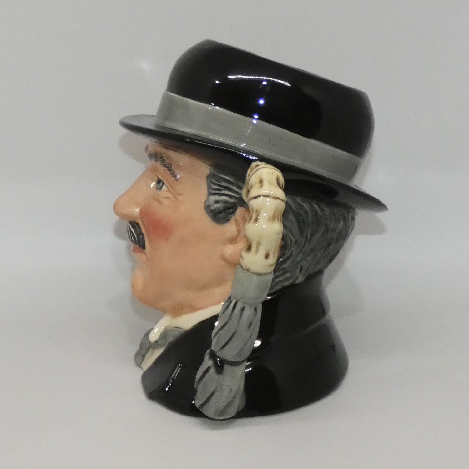 d6815-royal-doulton-large-character-jug-city-gent