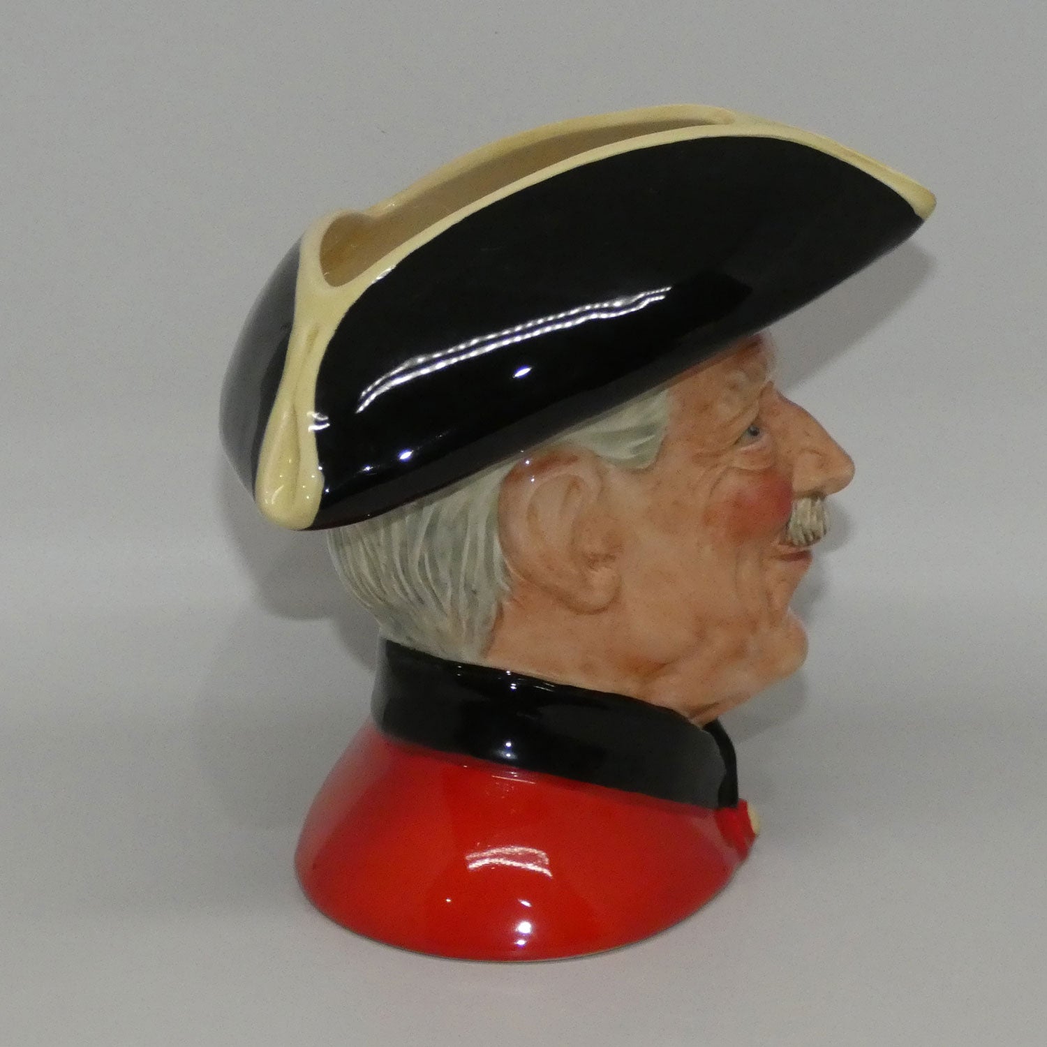 d6817-royal-doulton-large-character-jug-chelsea-pensioner
