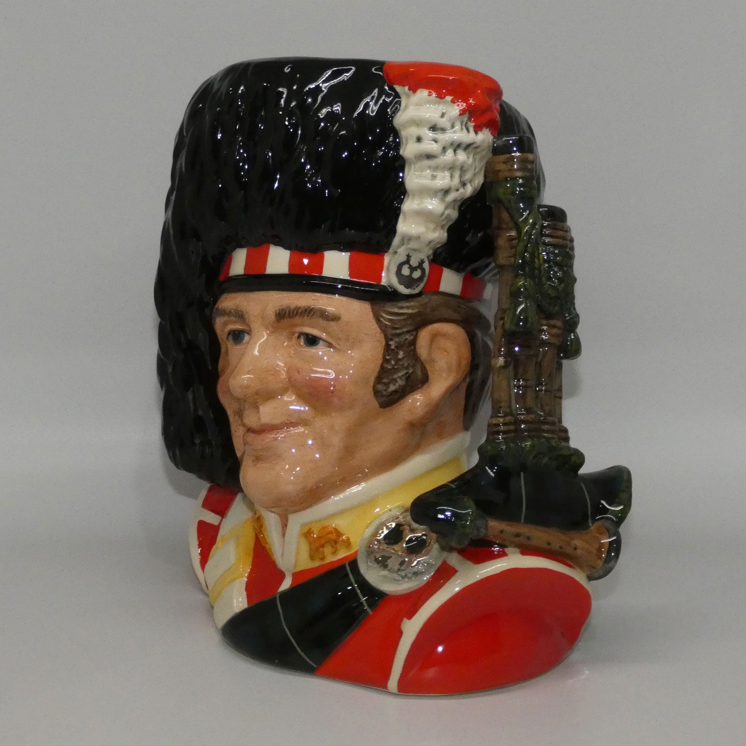 D6918 Royal Doulton large character jug The Piper | LE 1183/2500