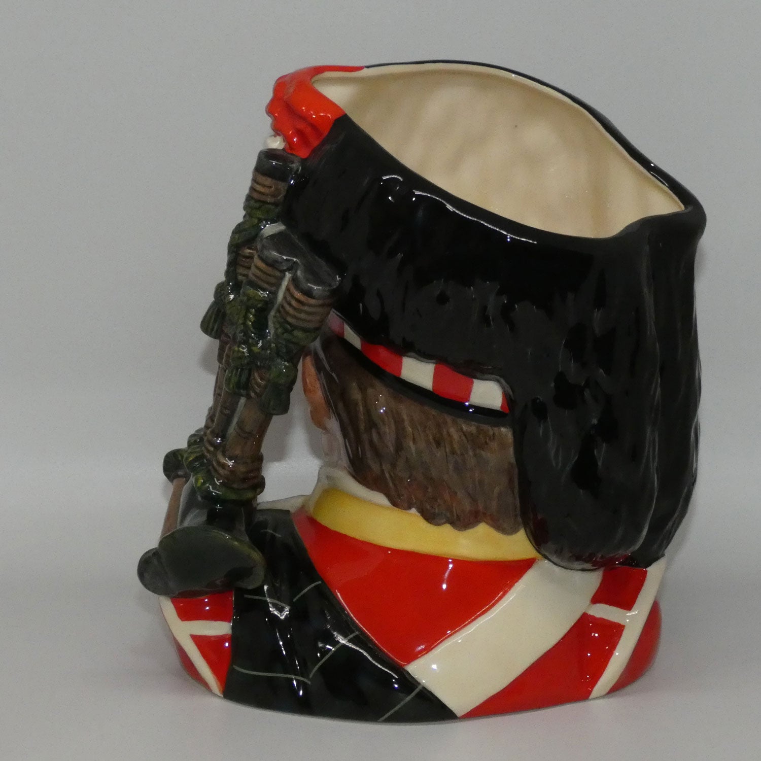 D6918 Royal Doulton large character jug The Piper | LE 1183/2500