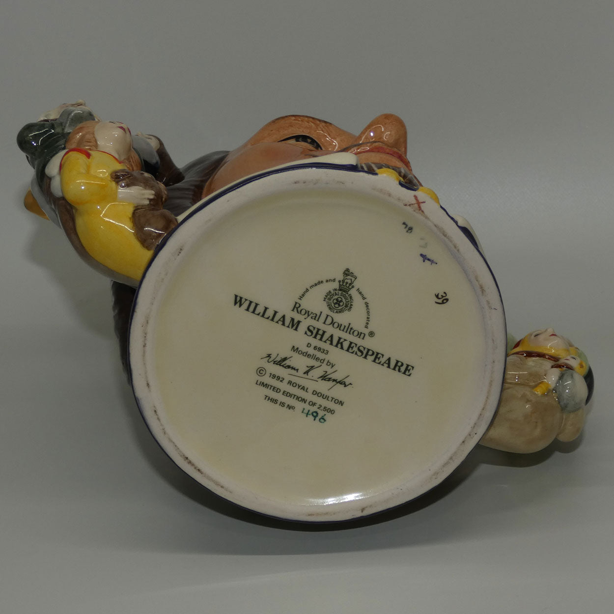 d6933-royal-doulton-large-character-jug-william-shakespeare