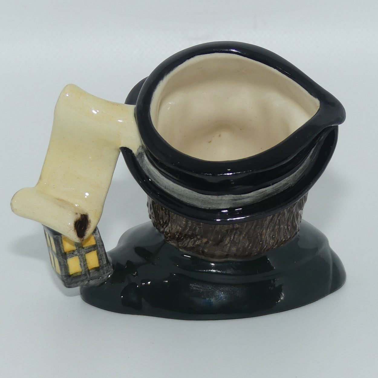 D7007 Royal Doulton miniature character jug The Caroler