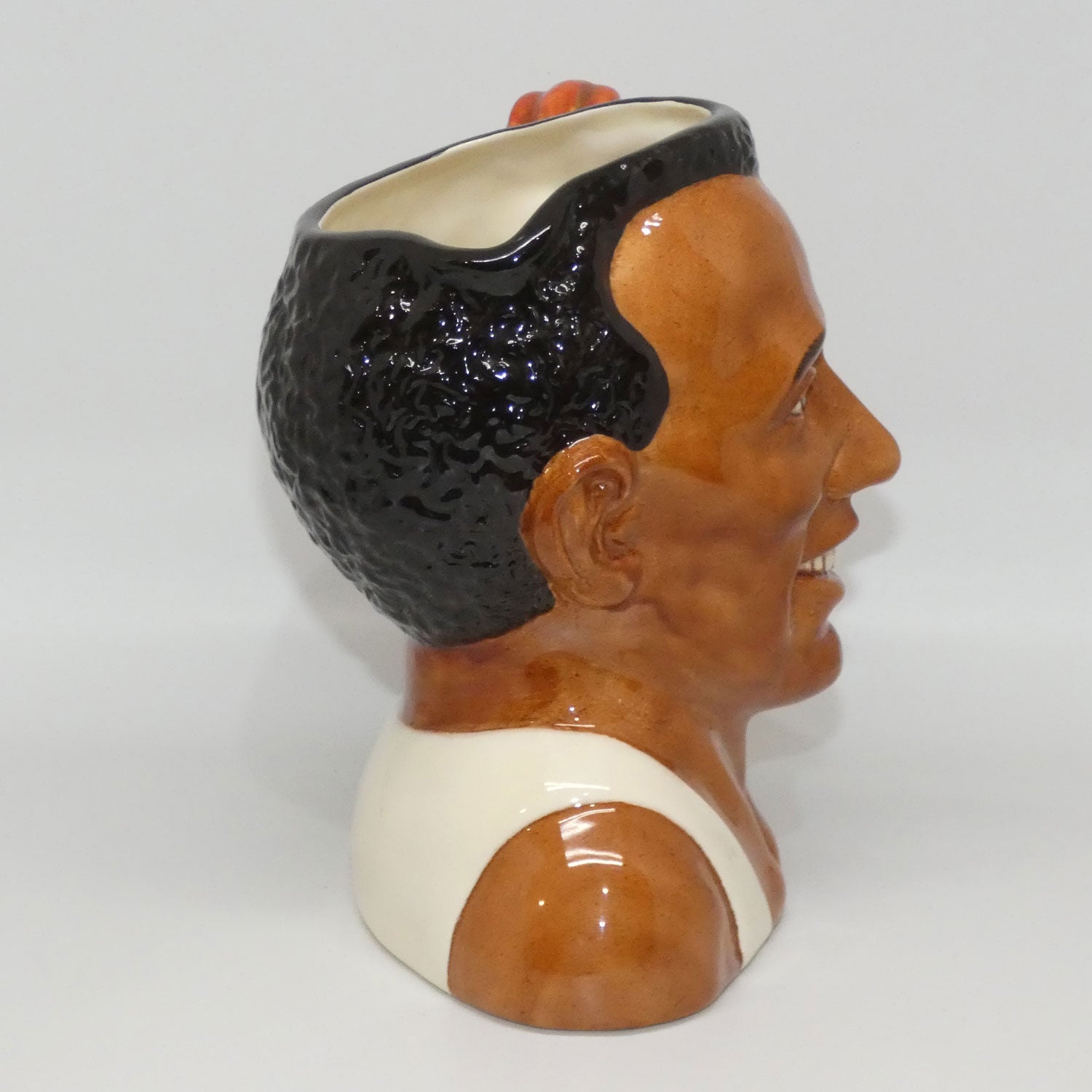 D7019 Royal Doulton large character jug Jesse Owens | 1996 CJY | signed