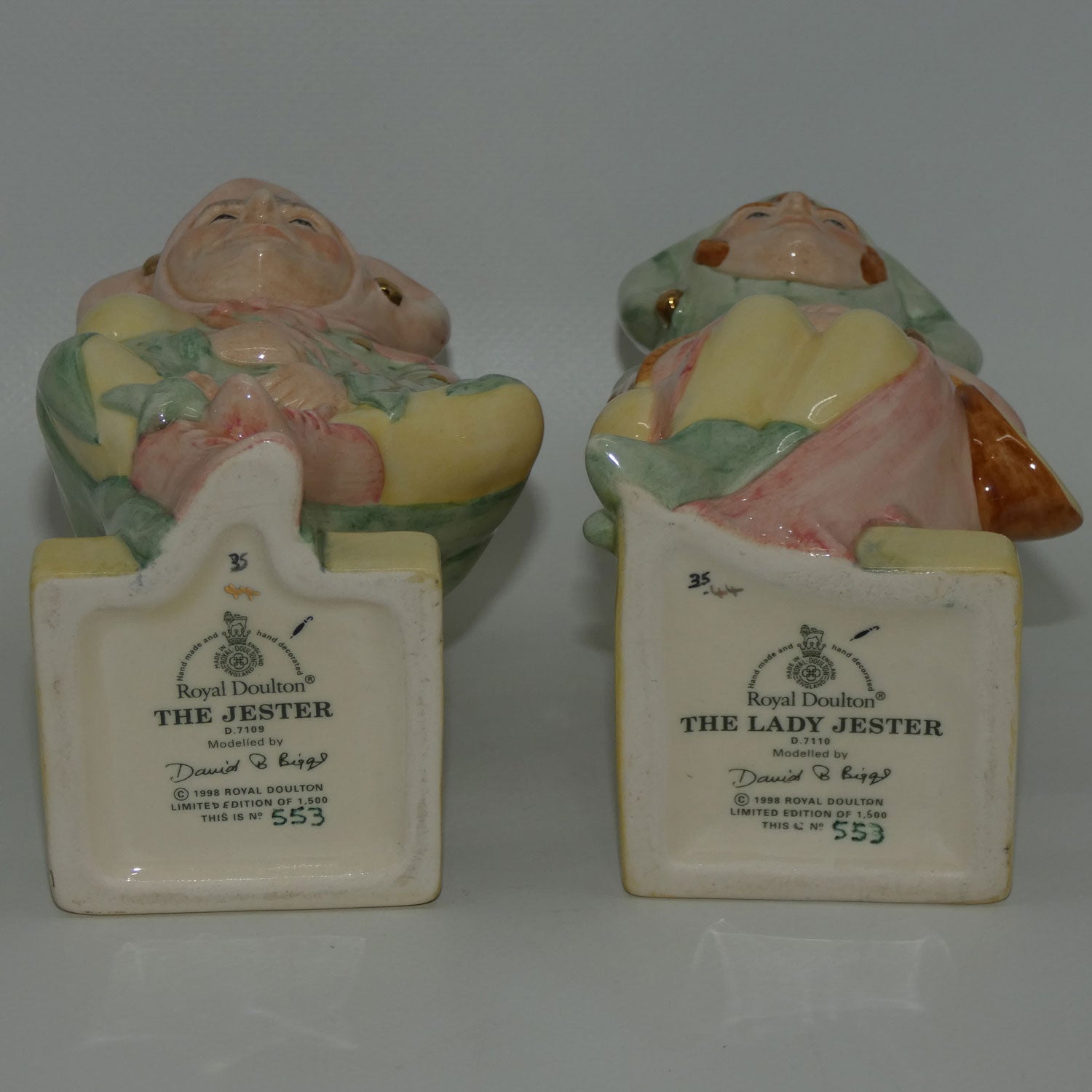 d7109-7110-royal-doulton-toby-jugs-jester-lady-jester