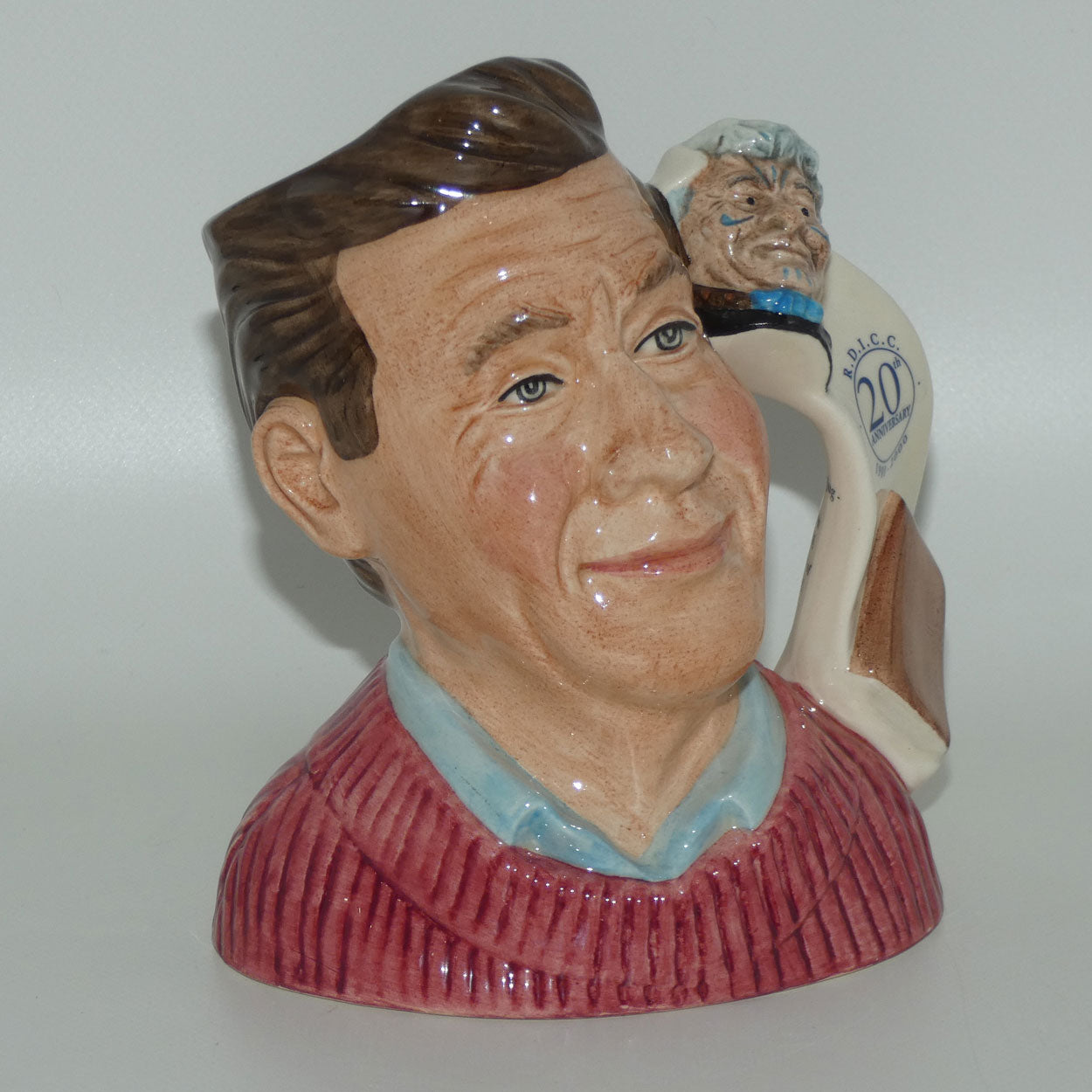 D7147 Royal Doulton small character jug The Jug Collector | signed