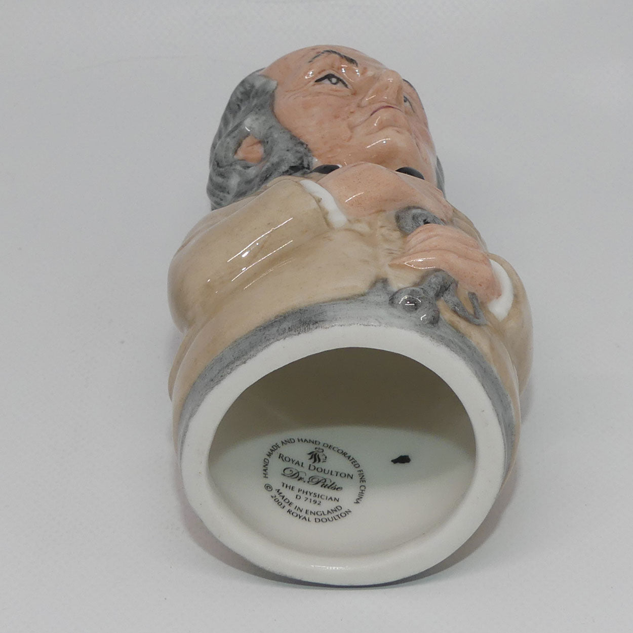 d7192-royal-doulton-doultonville-dr-pulse-the-physician-candle-snuffer