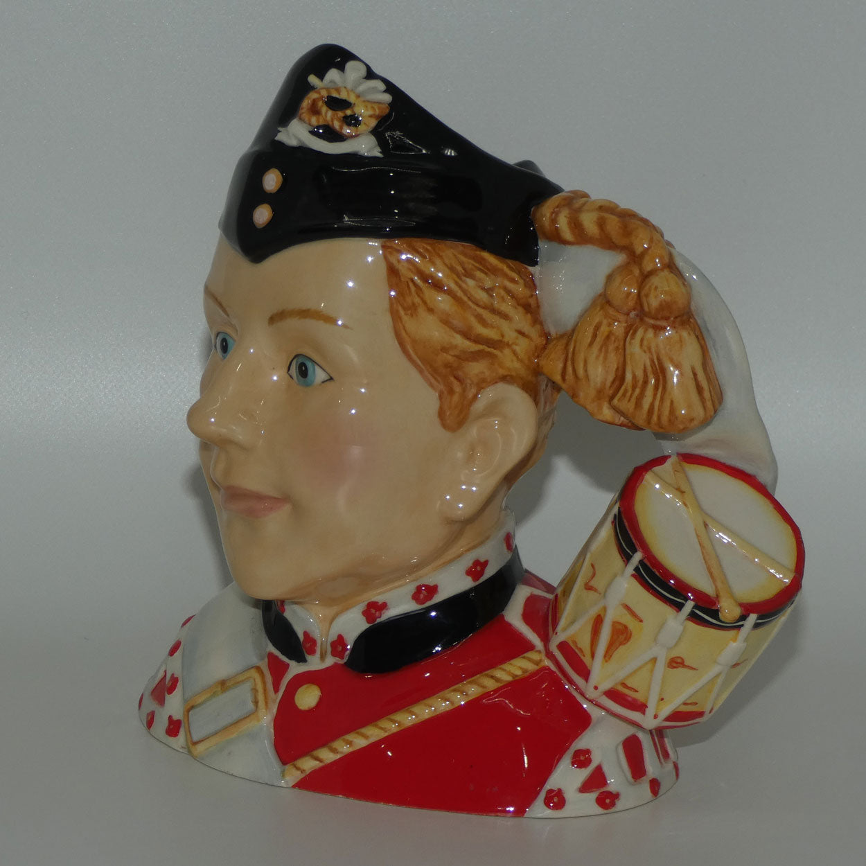 d7211-royal-doulton-character-jug-north-staffordshire-drummer-boy