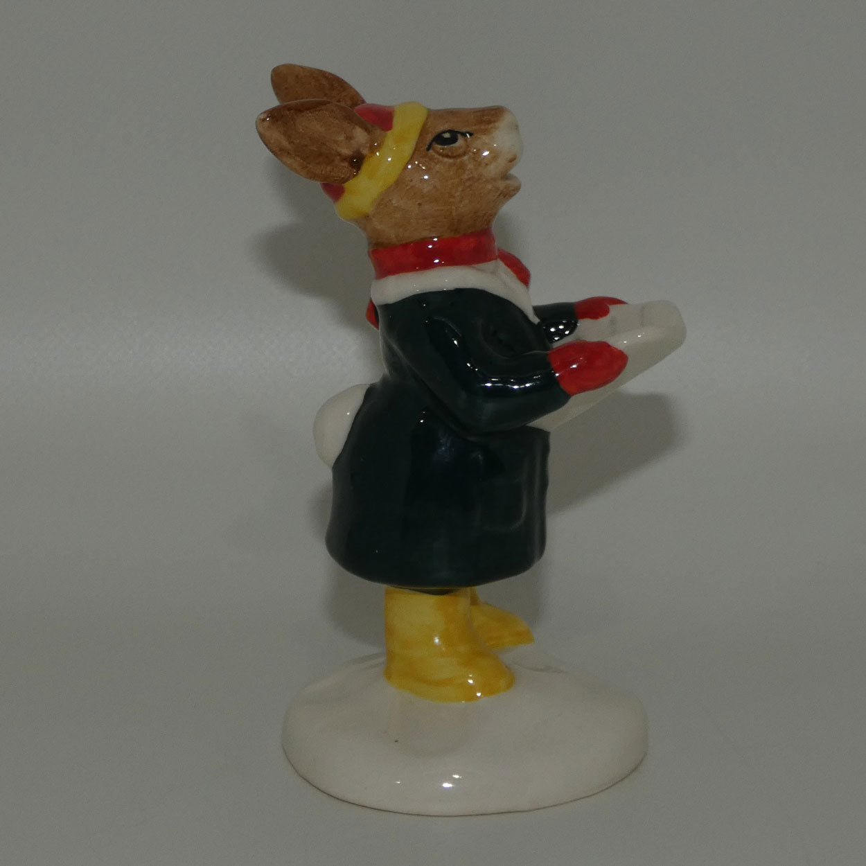 db104-royal-doulton-bunnykins-carol-singer-uk-backstamp