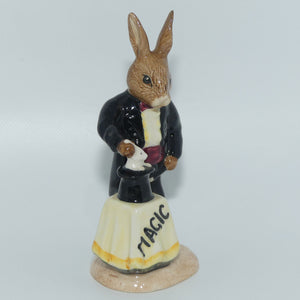 DB126 Royal Doulton Bunnykins Magician | Red Cumerbund | no box