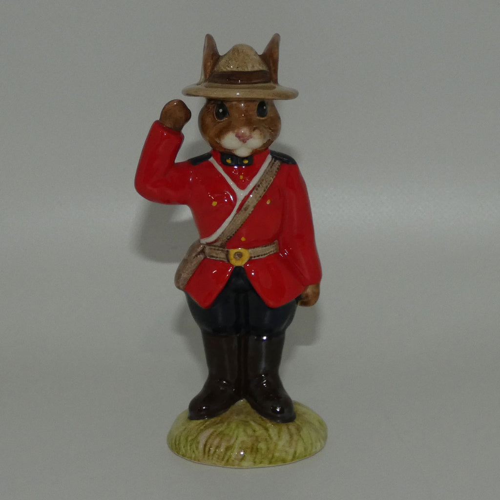 db135-royal-doulton-bunnykins-mountie