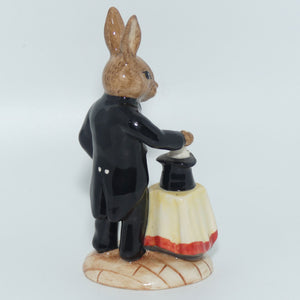 DB159 Royal Doulton Bunnykins Magician | Green Cumerbund | #1368 | no box