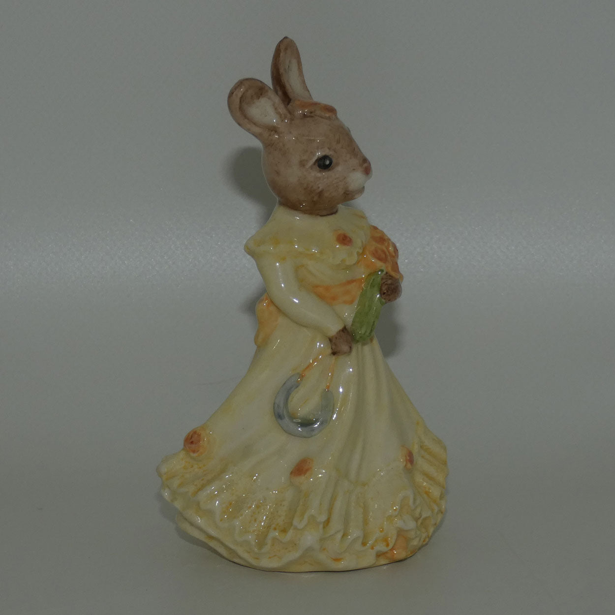 db173-royal-doulton-bunnykins-bridesmaid-bunnykins