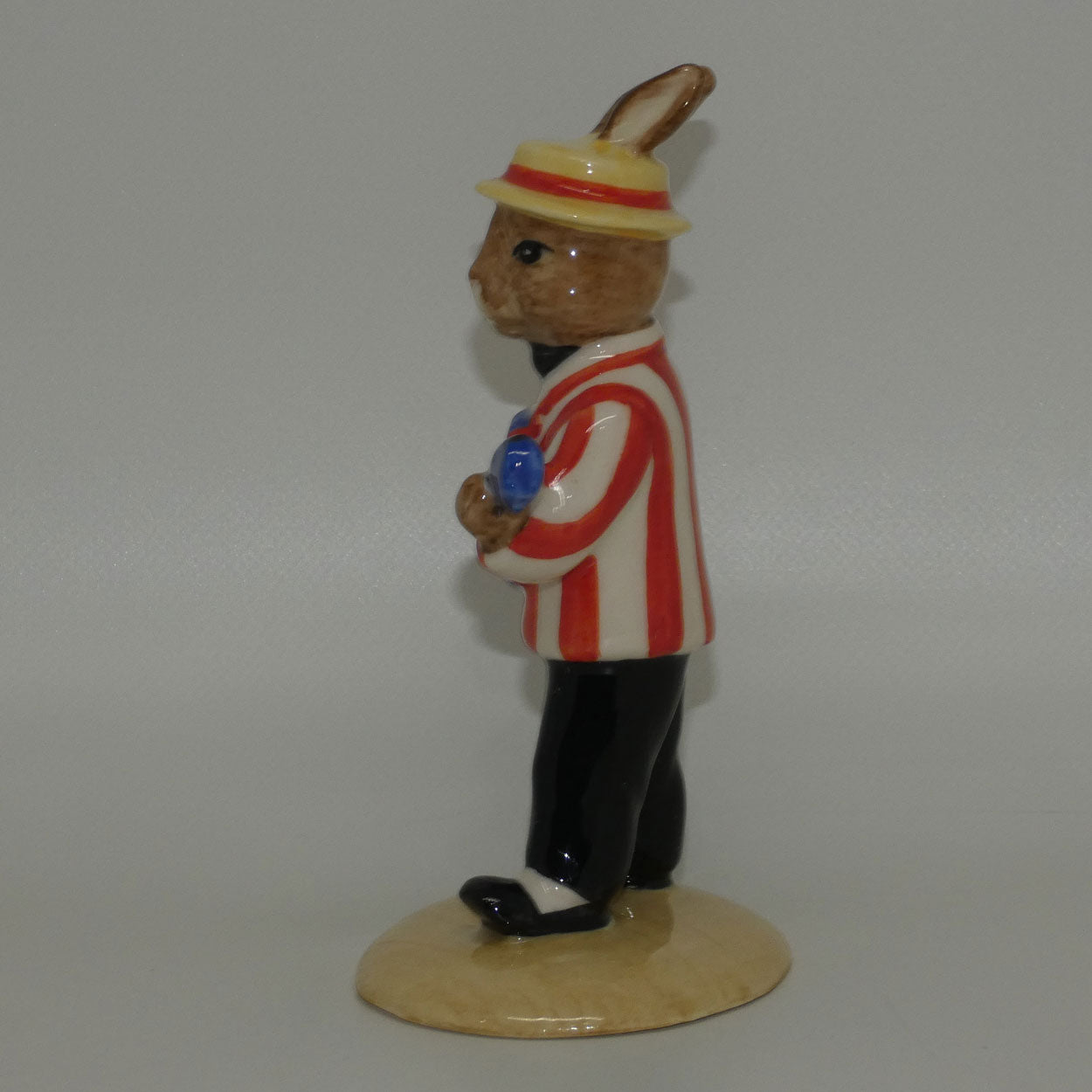 db182-royal-doulton-bunnykins-banjo-player-box-cert