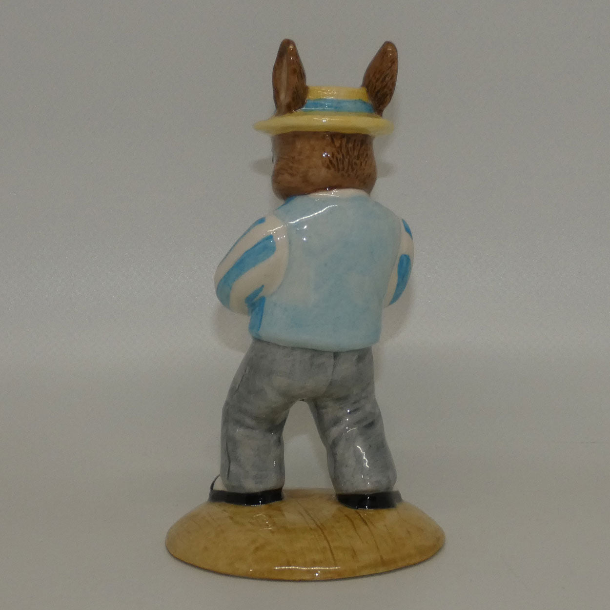 db184-royal-doulton-bunnykins-clarinet-player-box-cert