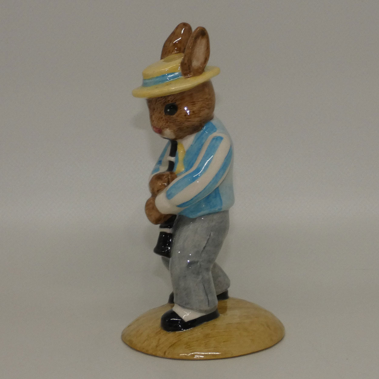 db184-royal-doulton-bunnykins-clarinet-player-box-cert