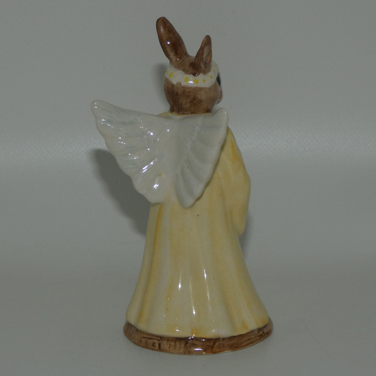 db196-royal-doulton-bunnykins-angel