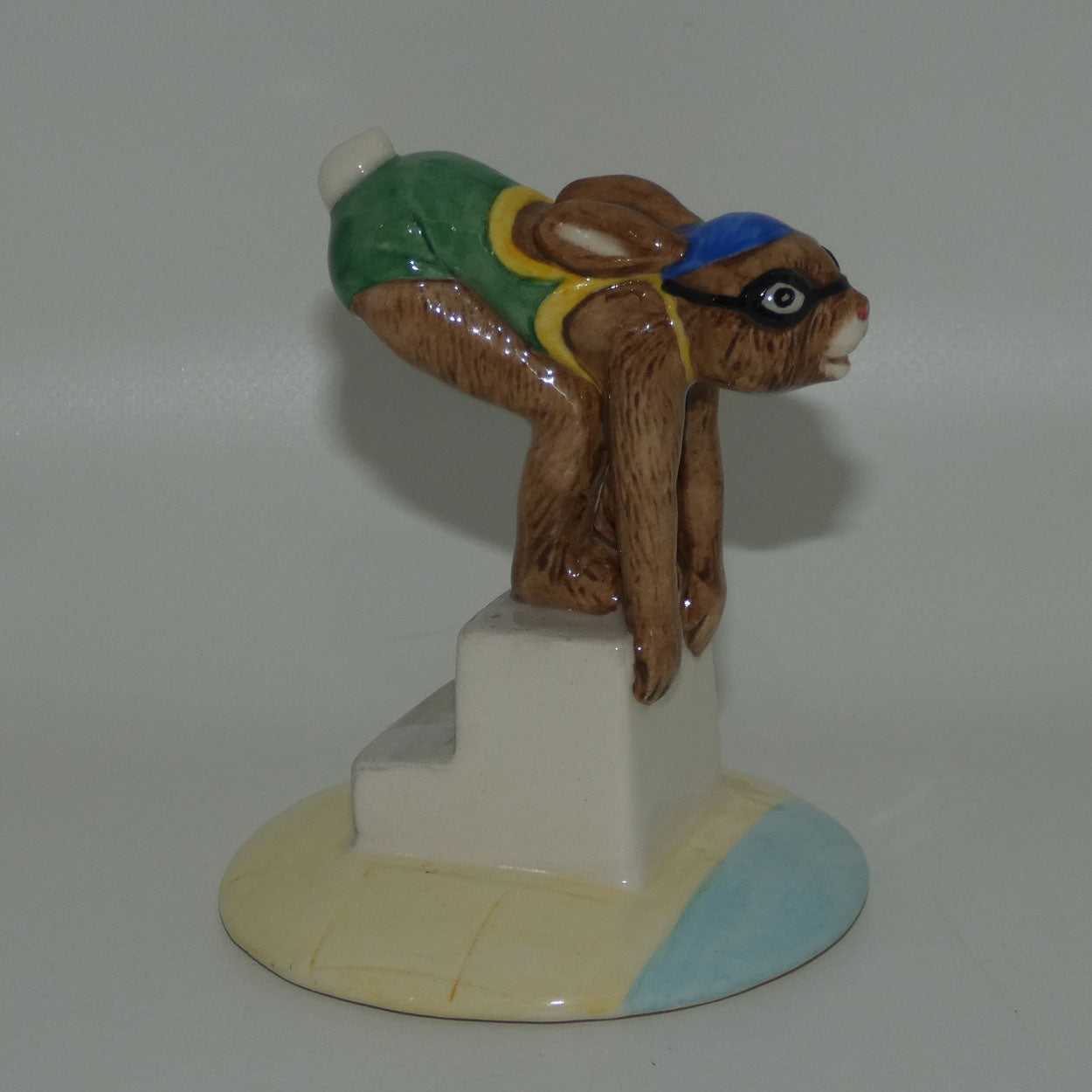 db206-royal-doulton-bunnykins-swimmer