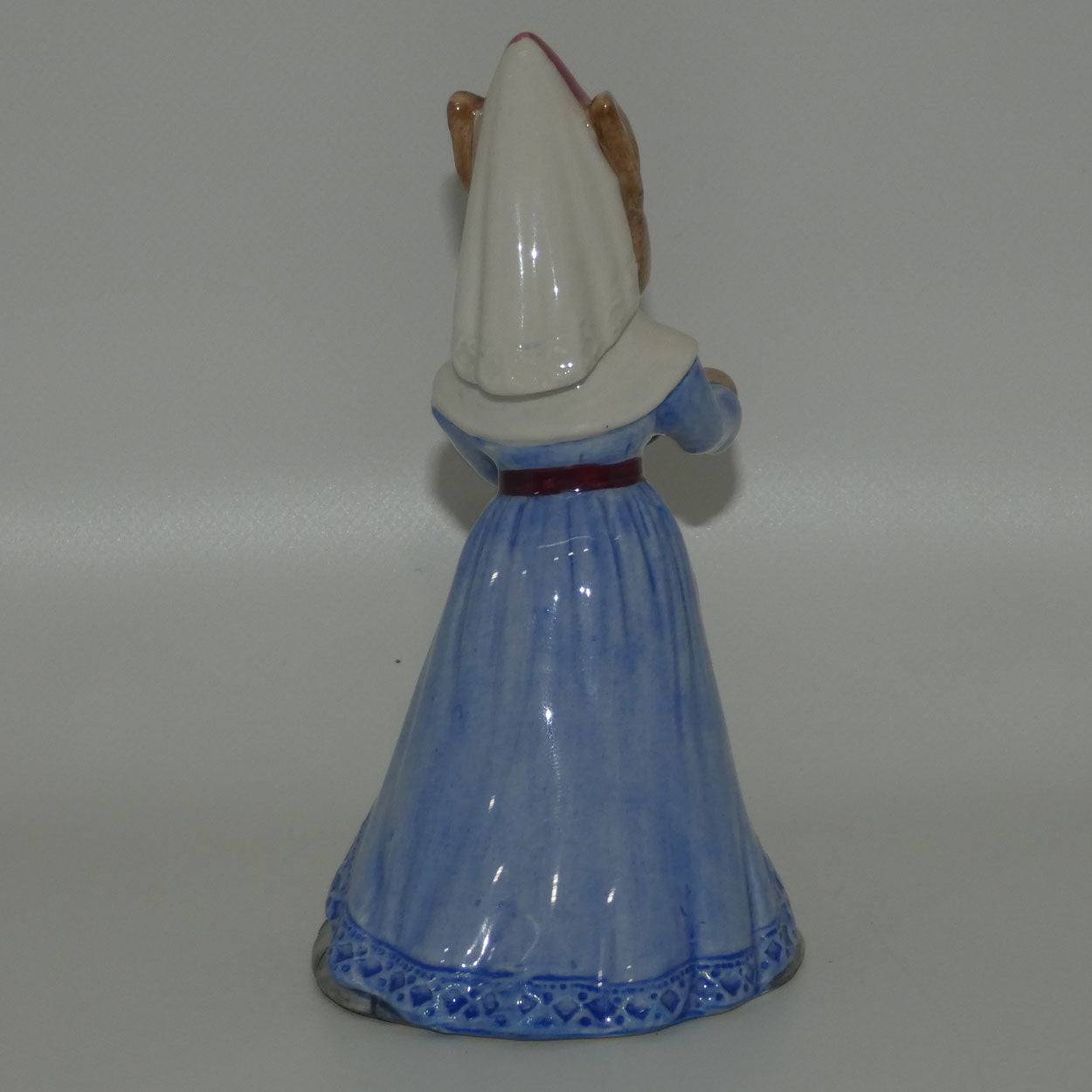 DB213 Royal Doulton Bunnykins Sundial