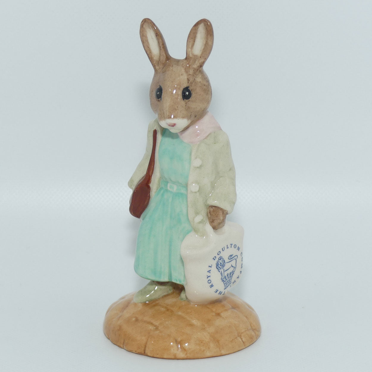 DB233 Royal Doulton Bunnykins Shopper | no box