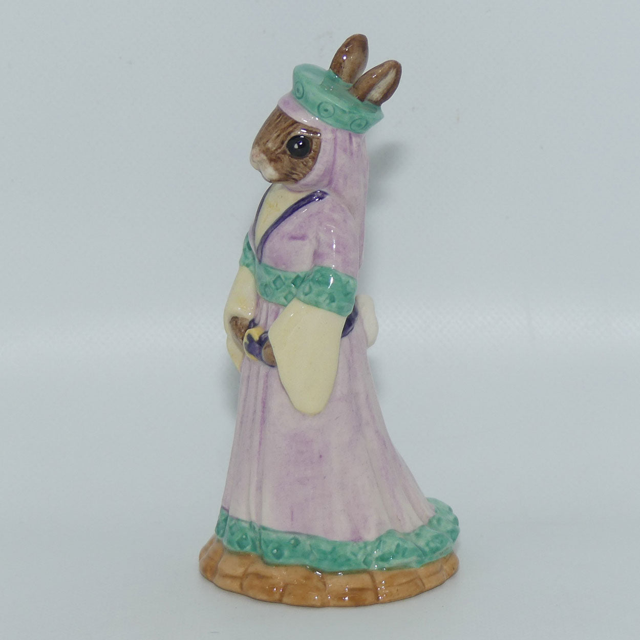 db245-royal-doulton-bunnykins-maid-marion