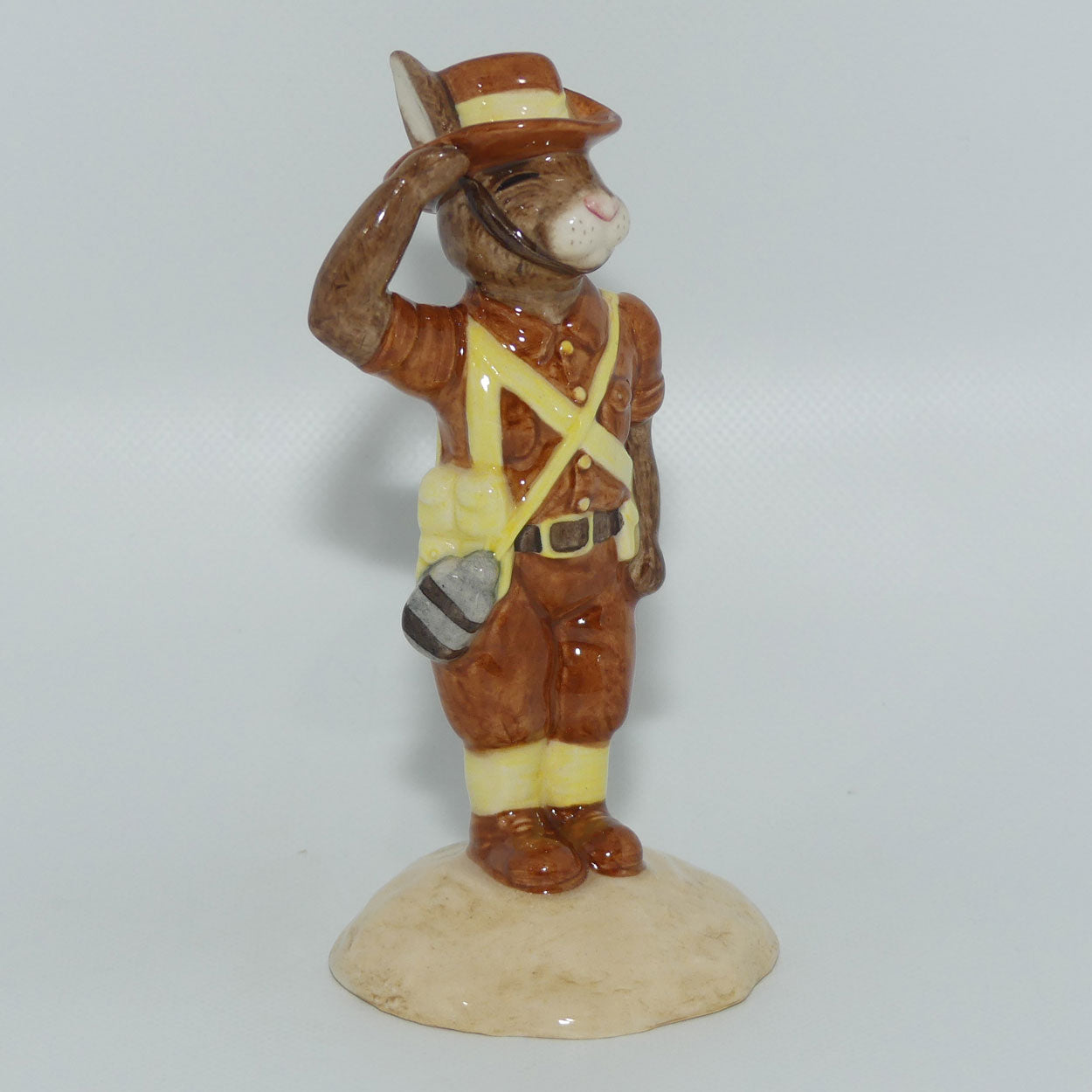 DB248 Royal Doulton Bunnykins Digger | 807/2500 | Box + Cert