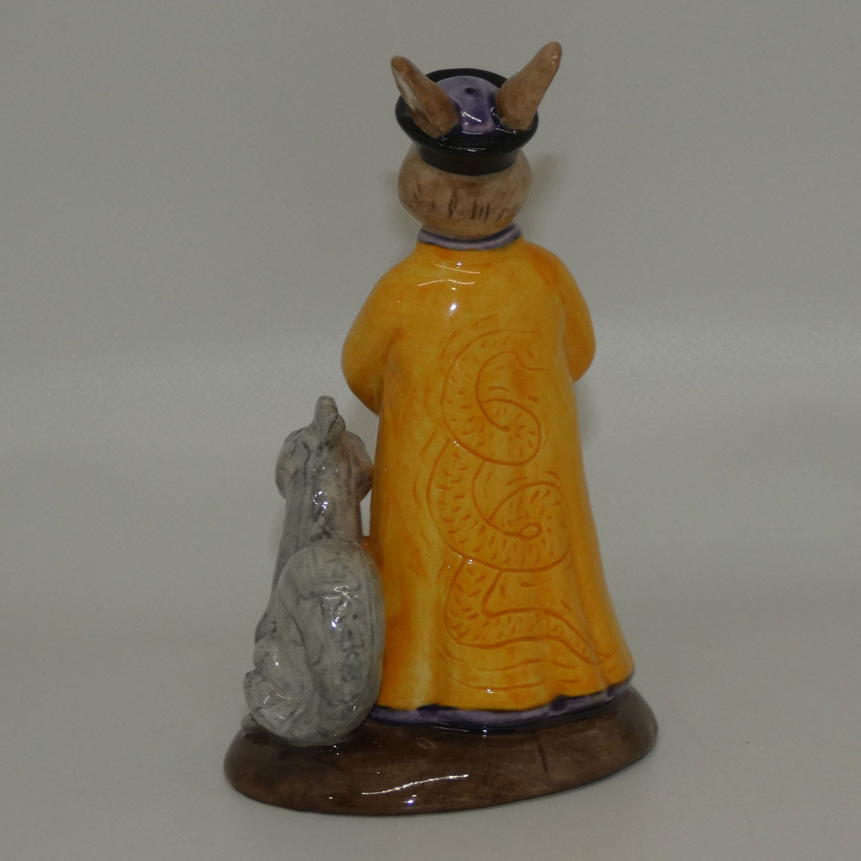 db252-royal-doulton-bunnykins-mandarin