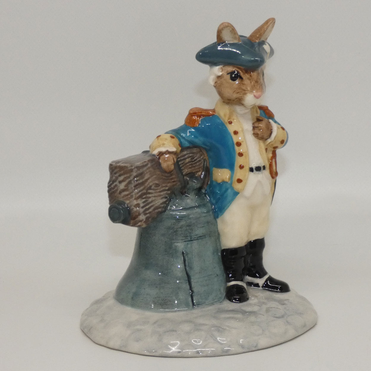 db257-royal-doulton-bunnykins-liberty-bell