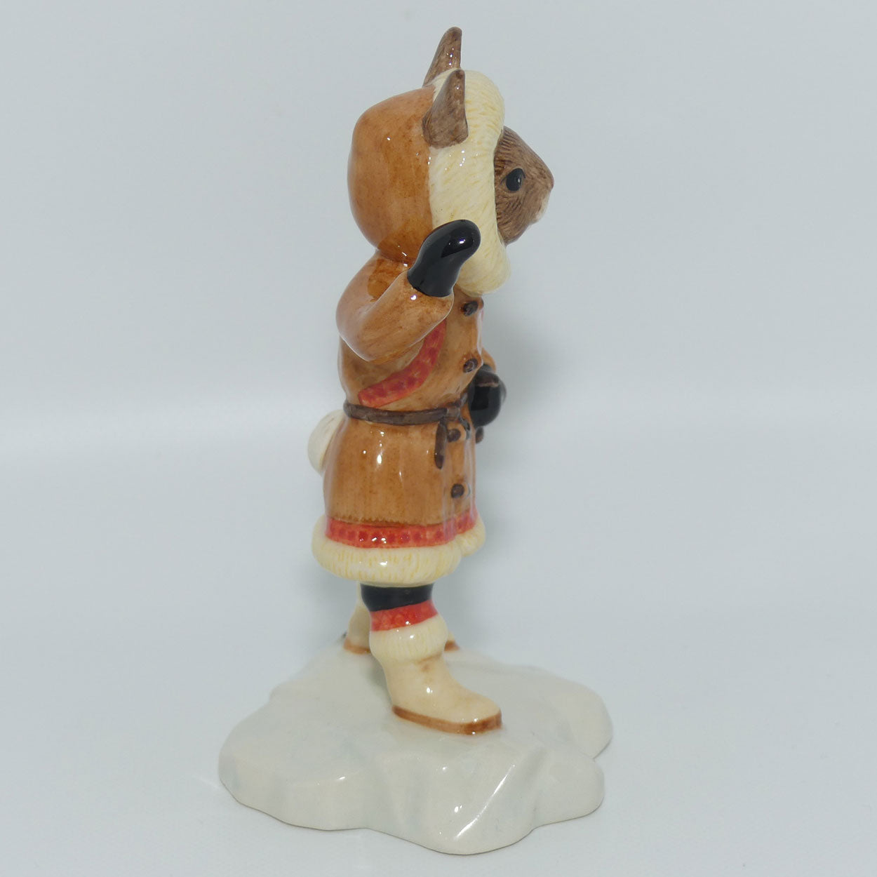 DB275 Royal Doulton Bunnykins Eskimo | Box + Cert