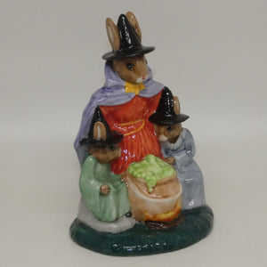 db293-royal-doulton-bunnykins-witches-cauldron